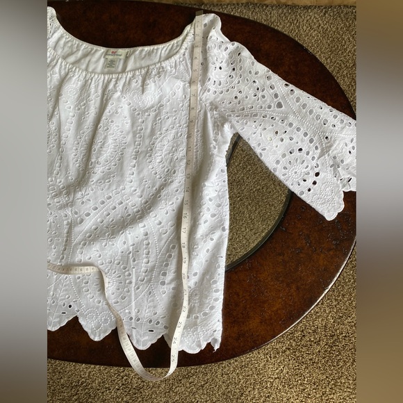 Vineyard Vines - White Lace embellished blouse - size XL - Picture 7 of 8